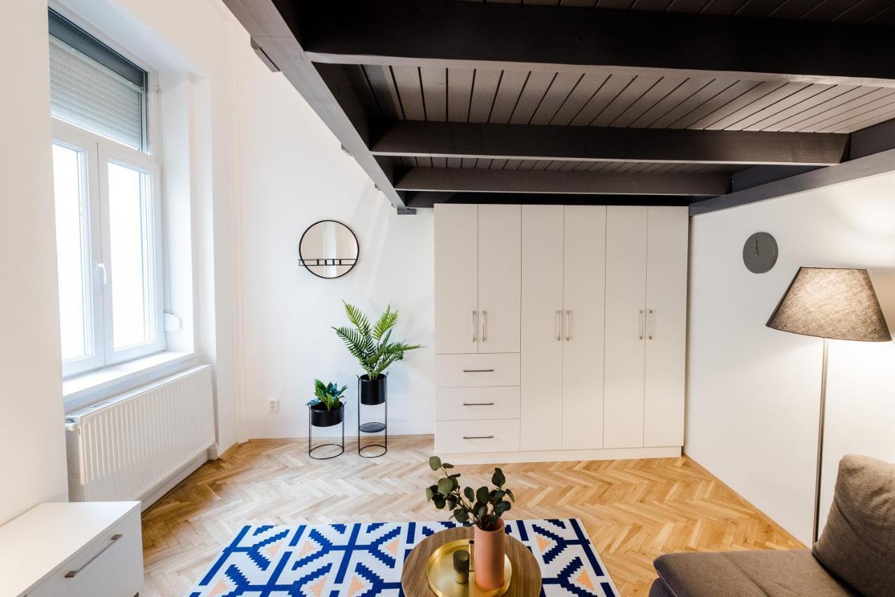 Rainbow Dream Apartment Budapest Exterior photo